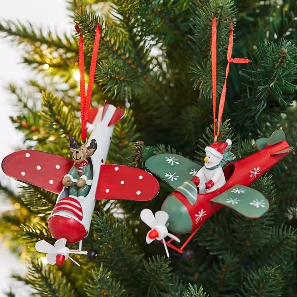 北欧クリスマス吊り下げ装飾漫画兵士エンジェルアイアンアートド - Art And Craft Xmas Tree のレビューと価格