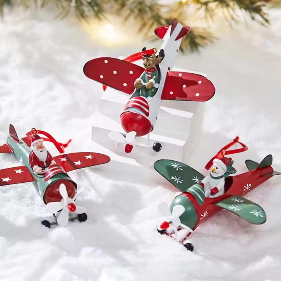 北欧クリスマス吊り下げ装飾漫画兵士エンジェルアイアンアートド - Art And Craft Xmas Tree のレビューと価格