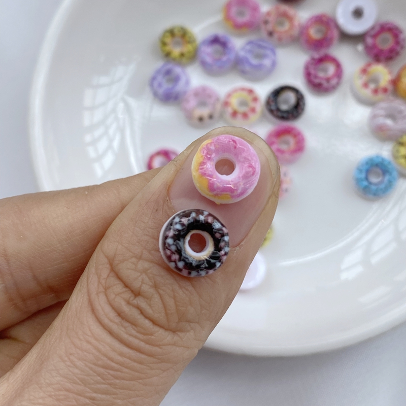 50個入り ネイルアート レジン製 キュートなドーナツシリー - Art Craft Love のレビューと価格