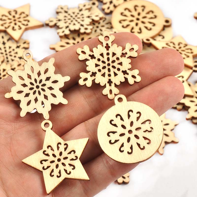 スノーフレークとスターのクリスマスツリーの装飾、木製ペンダン - Art And Craft Xmas Tree のレビューと価格